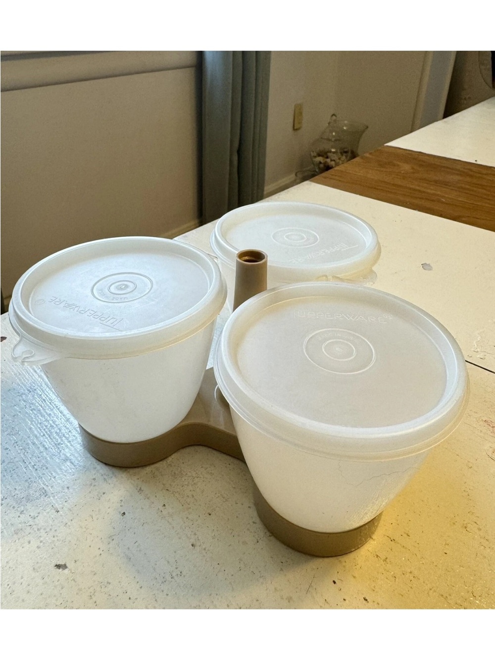 Tupperware condiment caddy - vintage